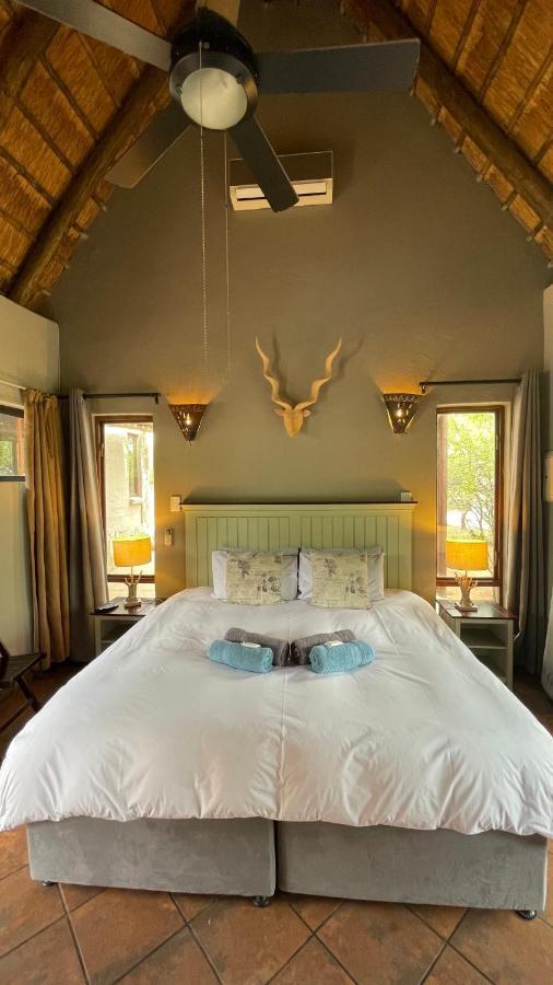 Ujabule Lodge Hoedspruit Exterior foto